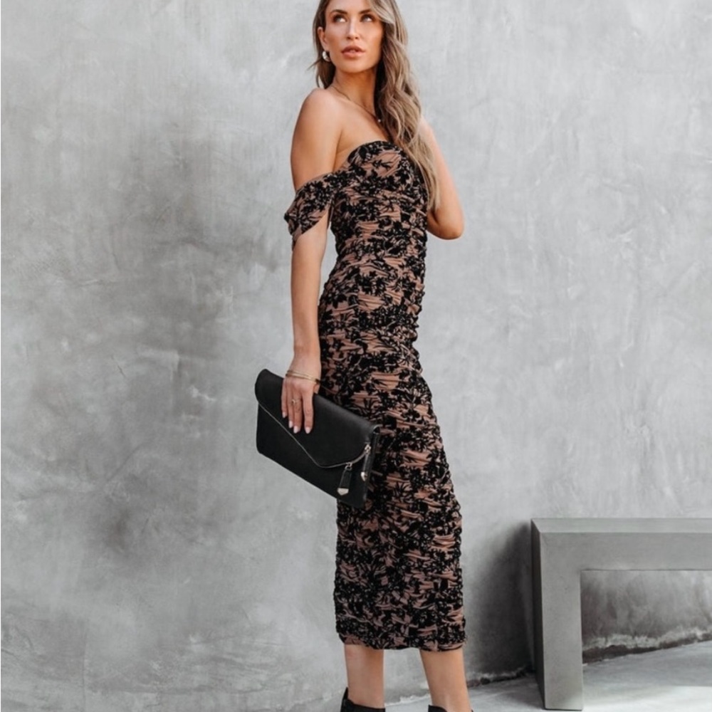 Fore Floral Midi Dress size L